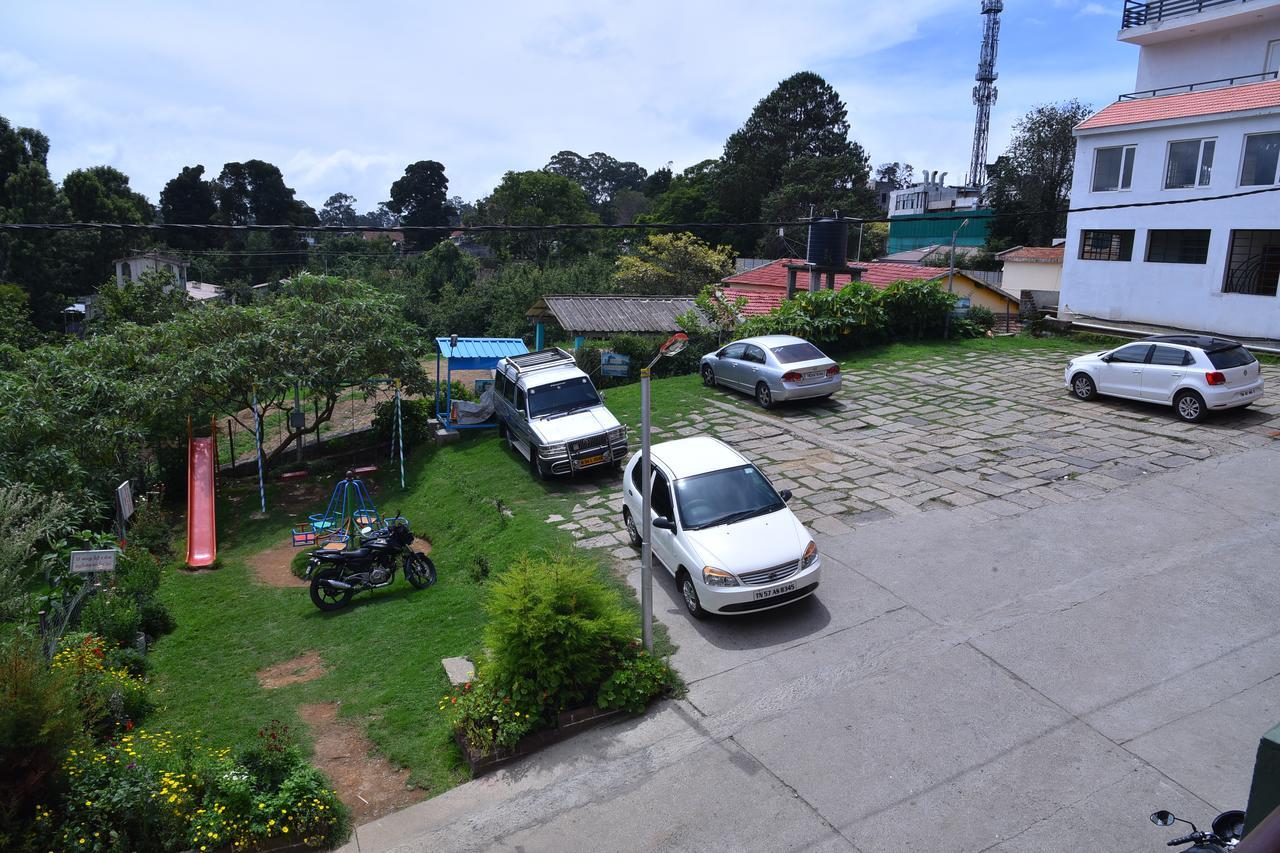 Ezhil Residency Otel Kodaikanal Dış mekan fotoğraf