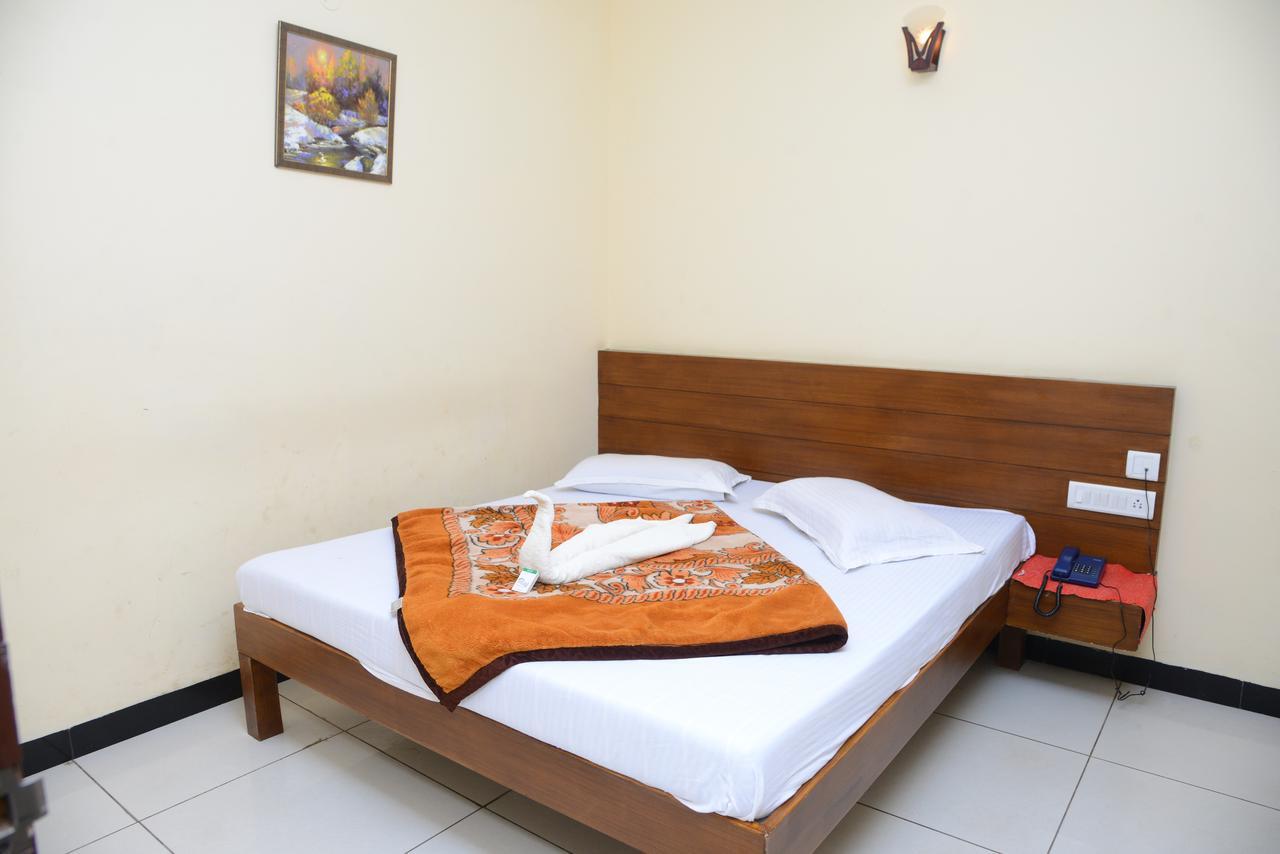 Ezhil Residency Otel Kodaikanal Dış mekan fotoğraf