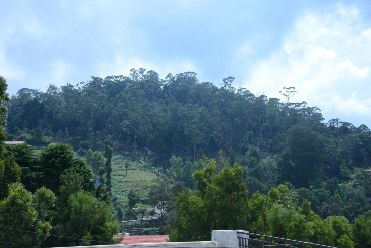 Ezhil Residency Otel Kodaikanal Dış mekan fotoğraf