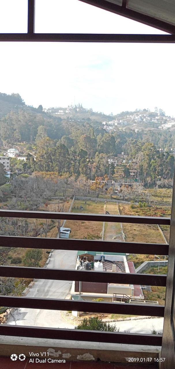 Ezhil Residency Otel Kodaikanal Dış mekan fotoğraf